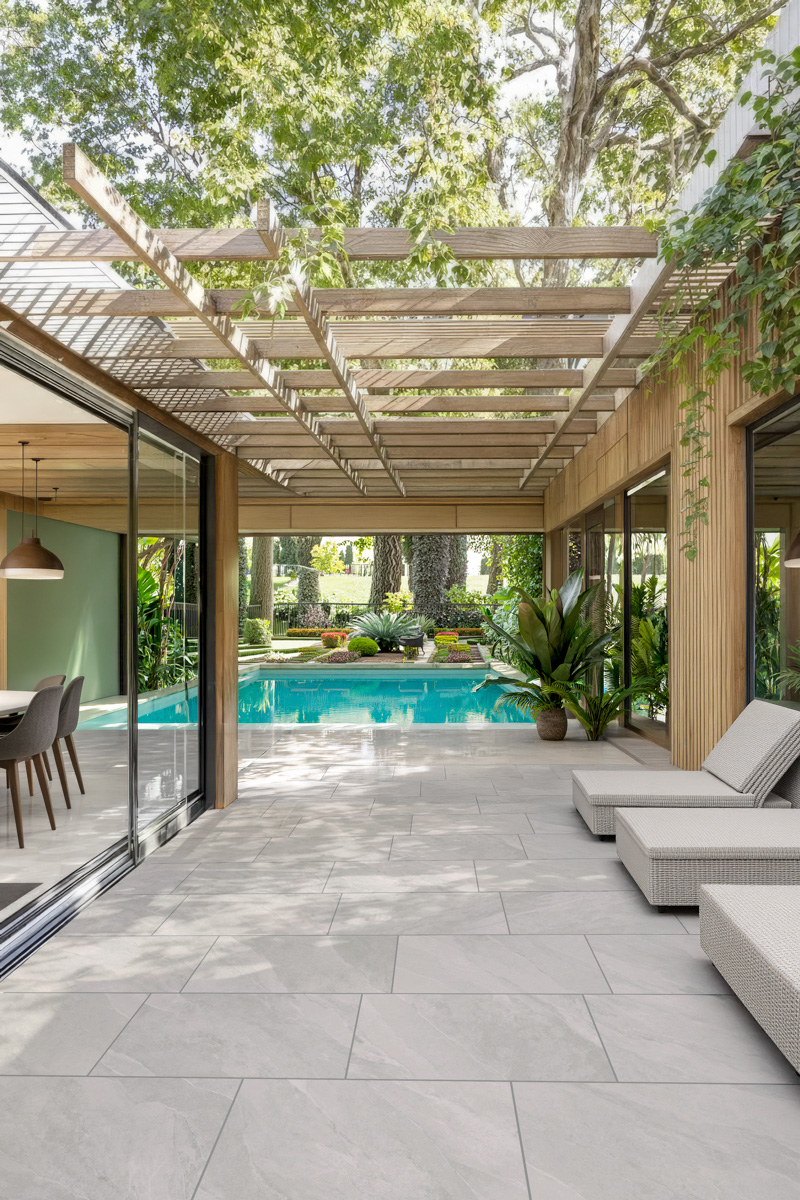 Farbe: Schiefer Bianco