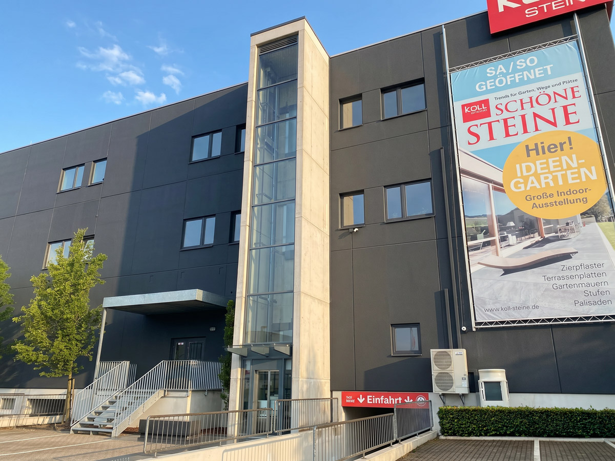 Neuerrichtung Aufzug Neue Fassade für das Vertriebszentrum Langenfeld